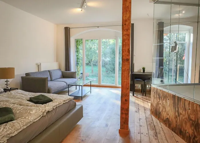 شقة Loft Mit Grosser Badewanne A Mugeln